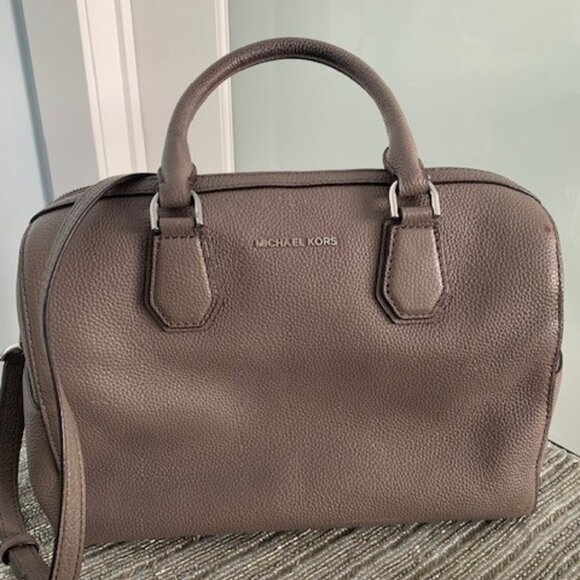 Michael Kors Grey Pebble Leather Satchel Bag - Picture 1 of 8